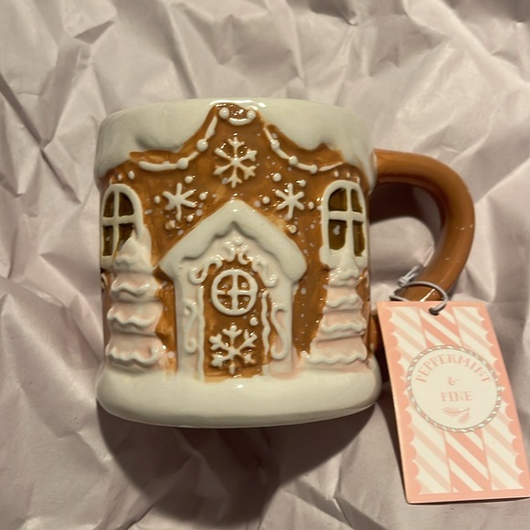 Peppermint & Pine Mug - Picture 1 of 5
